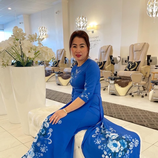 AMY NGO